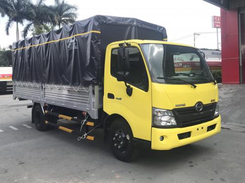 XE TẢI 1.95 TẤN - XZU 650L - THÙNG MUI BẠT